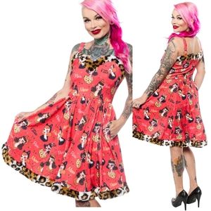 ❤️VINTAGE VIXENS SOPHIA DRESS
From Sourpuss❤️